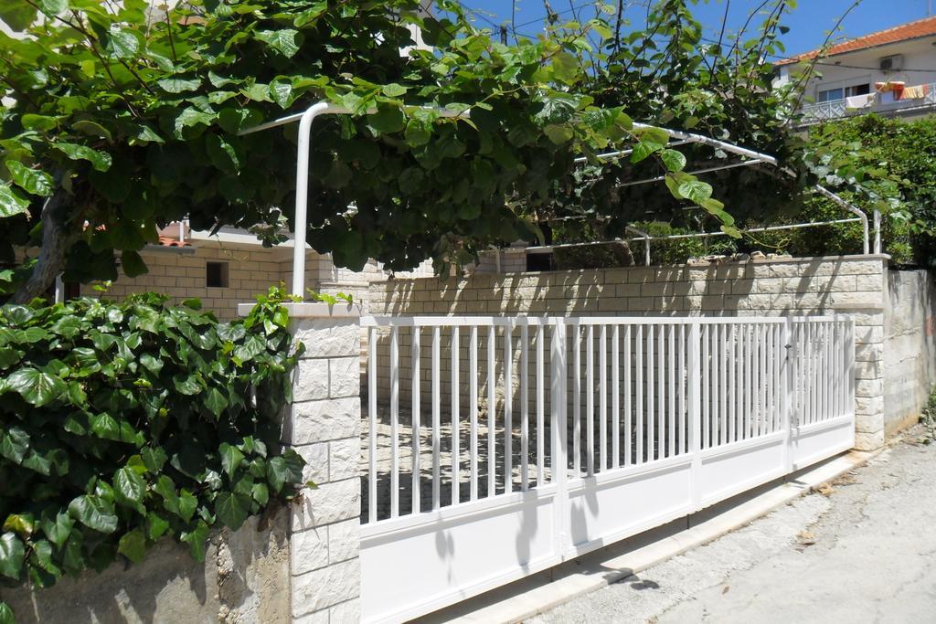 Apartment Ivo Trogir Eksteriør billede